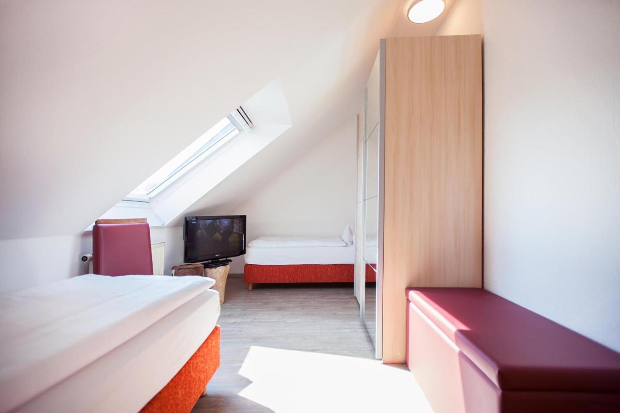Hotel Lamm Остфільдерн Екстер'єр фото